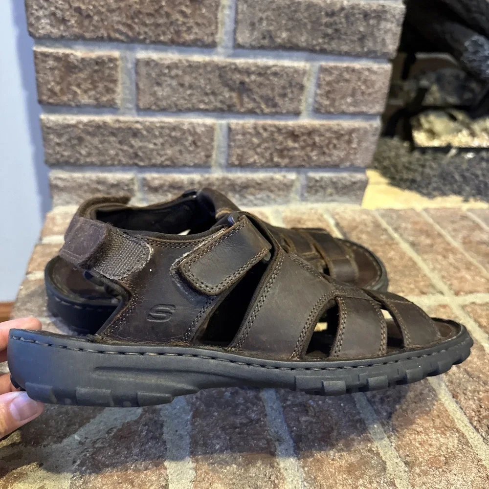 Skechers fisherman sandals